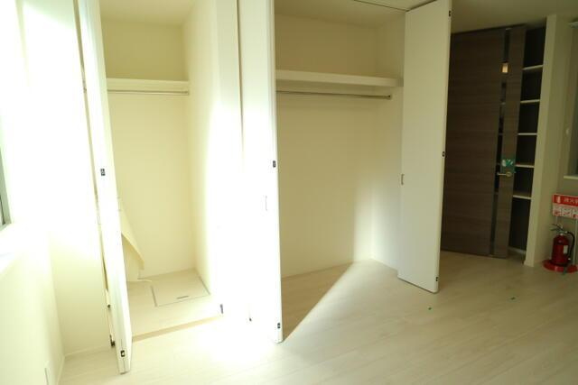 シオンイーストの収納|ウォークインクローゼット 