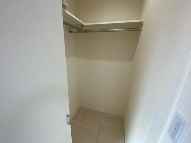 シオンイーストの収納|ウォークインクローゼット 