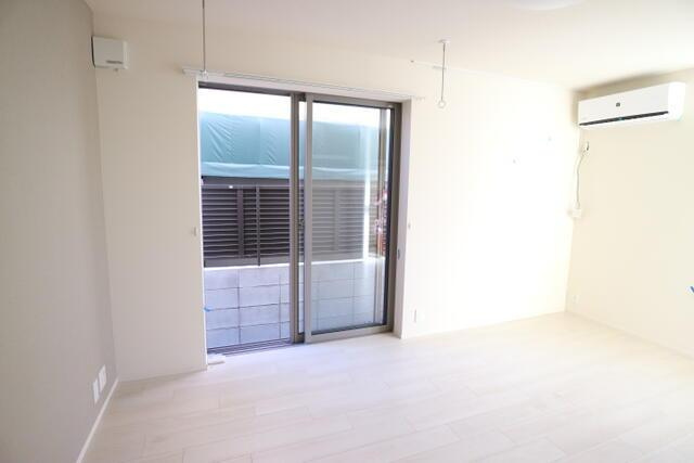 シオンイーストの寝室|落ち着いて過ごせるお部屋なので、寝室にいかがでしょうか