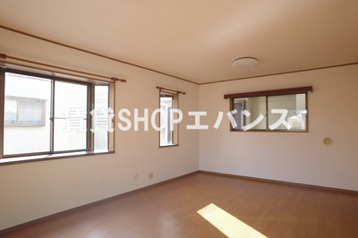  | 屋敷3丁目戸建