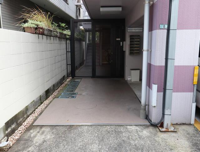 メゾン東山のエントランス|エントランスです