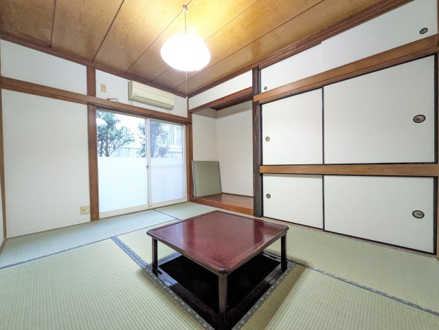 牛沼一戸建の和室