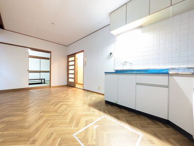 牛沼一戸建の居間・リビング