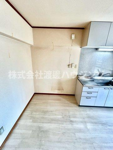 成晃マンションの内装