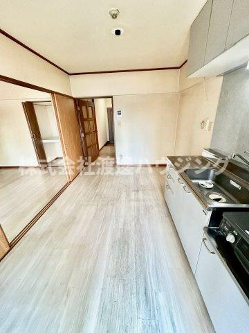 成晃マンションの居間・リビング