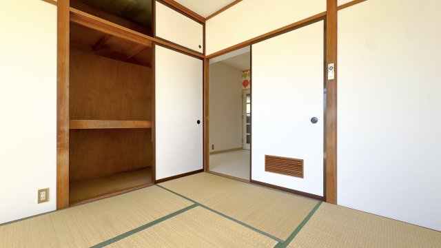 ニューハイツ春の木 No.2の収納