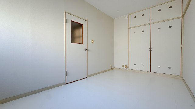 ニューハイツ春の木 No.2の洋室