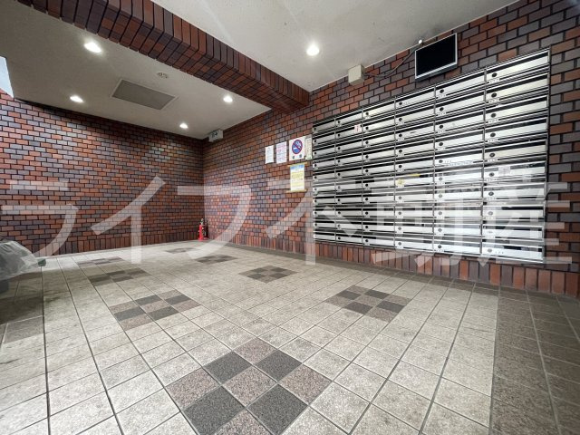 サンプラザ新石切のロビー|ロビーです