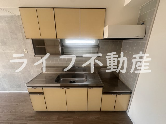 サンプラザ新石切のキッチン|きれいなキッチンです