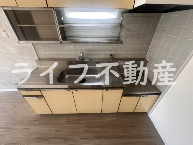 サンプラザ新石切のキッチン|きれいなキッチンです