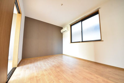 【居間・リビング】 | 中山手ガーデンパレスC棟