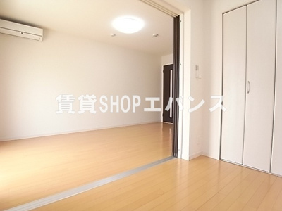 【寝室】 | リブリ・アーク