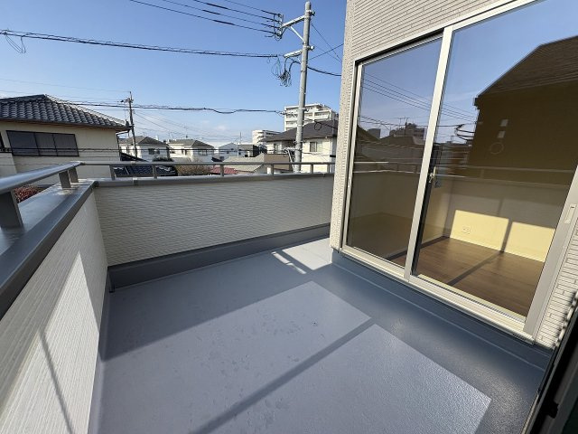 【バルコニー】 | 福岡市博多区麦野1丁目　1号棟（全2棟）【仲介手数料無料・0円】 | 施工例。施工例は完成時と異なる場合があります。