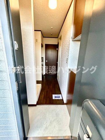 メゾン・ドュミールの玄関