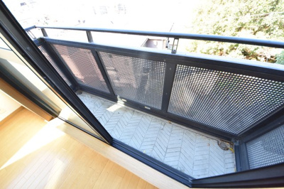 【バルコニー】 | 中山手ガーデンパレスC棟