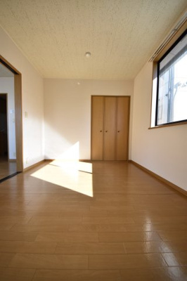 【居間・リビング】 | 中山手ガーデンパレスC棟