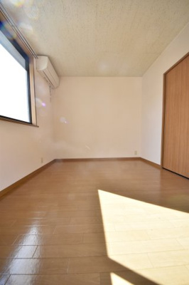 【居間・リビング】 | 中山手ガーデンパレスC棟