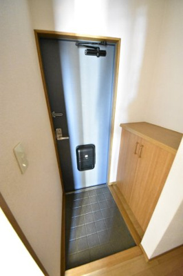 【玄関】 | 中山手ガーデンパレスC棟