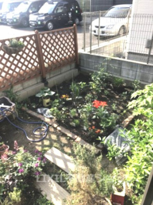 【庭】 | アウトドア×お家 | 広々しているので家庭菜園にぴったりです！