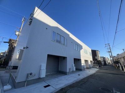 【外観】 | base plus（賃貸ガレージハウス）