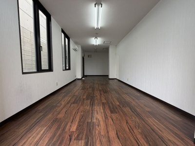 【その他】 | 和歌山市元寺町1丁目一棟ビル | 空室の事務所です。