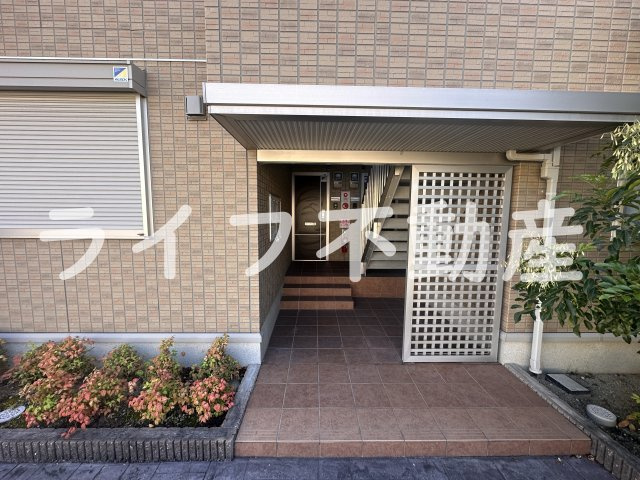 グラン シエルのエントランス|ゆとりのあるエントランスです