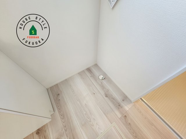 筑紫野市紫5丁目第3-2棟(5号棟)のランドリースペース|ランドリースペースとなります。広々して有効的にご使用できます。 