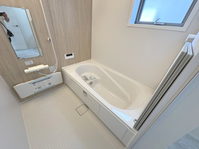 【内装】 | 福岡市博多区麦野1丁目　2号棟（全2棟）【仲介手数料無料・0円】 | 施工例。浴室です。施工例は完成時と異なる場合があります。