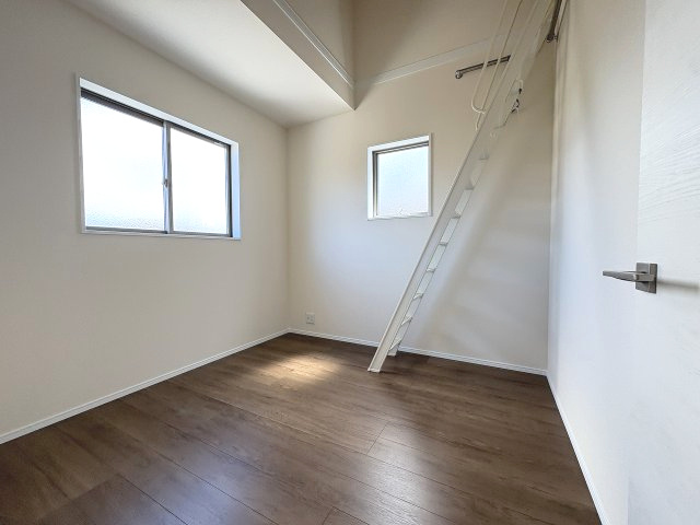 【子供部屋】 | 福岡市博多区麦野1丁目　2号棟（全2棟）【仲介手数料無料・0円】 | 施工例。施工例は完成時と異なる場合があります。