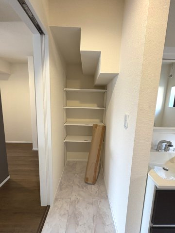 【収納】 | 福岡市博多区麦野1丁目　2号棟（全2棟）【仲介手数料無料・0円】 | 現地写真。