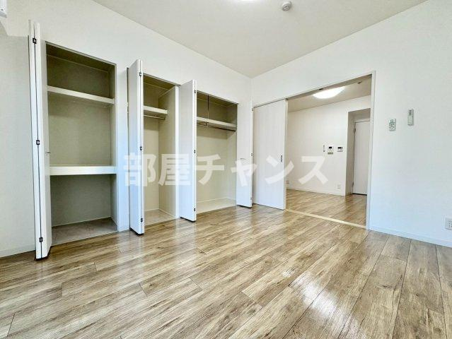 フローラの居間・リビング