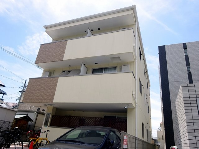 西宮市中殿町の賃貸マンション