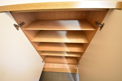 【玄関】 | 中山手ガーデンパレスＤ棟