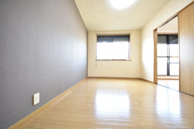 【居間・リビング】 | 中山手ガーデンパレスＤ棟