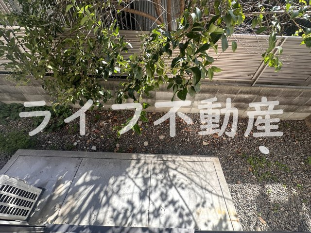 ドゥ・リュエルAのバルコニー|広々としたバルコニーです