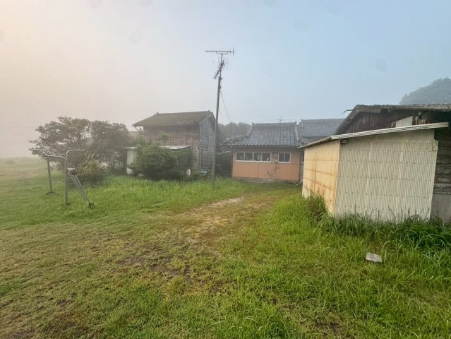 鹿児島県鹿屋市　戸建て+倉庫+厩舎の外観