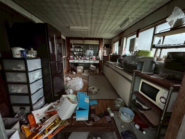 鹿児島県鹿屋市　戸建て+倉庫+厩舎の内装