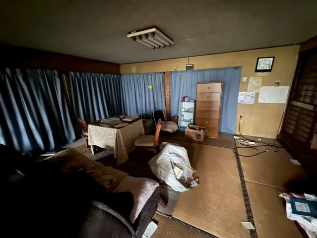 鹿児島県鹿屋市　戸建て+倉庫+厩舎の内装