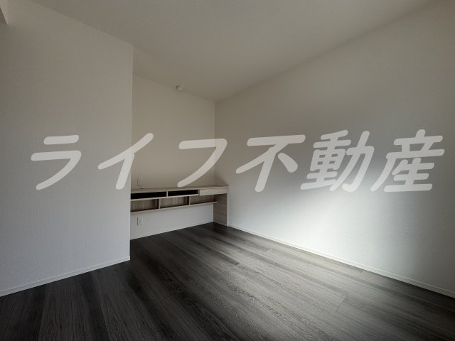 グルーヴィフィールドの寝室|ゆとりの広さです