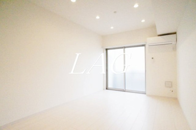 【居間・リビング】 | リブリ・KOU 登戸 | 洋室のお部屋です。