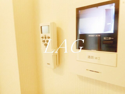 【セキュリティ】 | ラスティア | モニター付きインターフォンです。