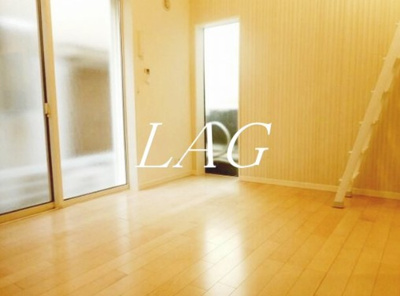 【居間・リビング】 | ラスティア | 洋室のお部屋です。