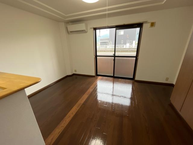 ラ・ティエラの居間・リビング|リビング