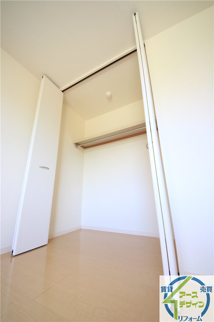 フォレスト枝吉B棟の収納