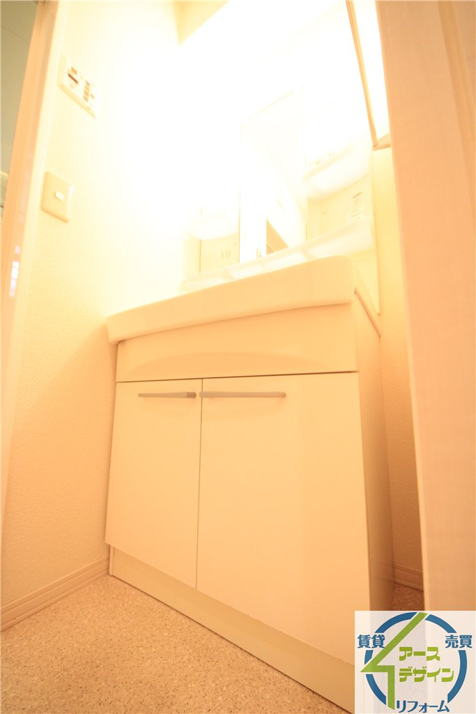 フォレスト枝吉B棟の独立洗面台