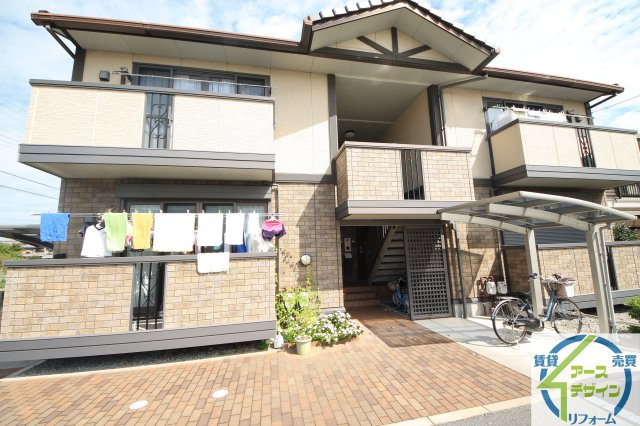 フォレスト枝吉B棟の外観