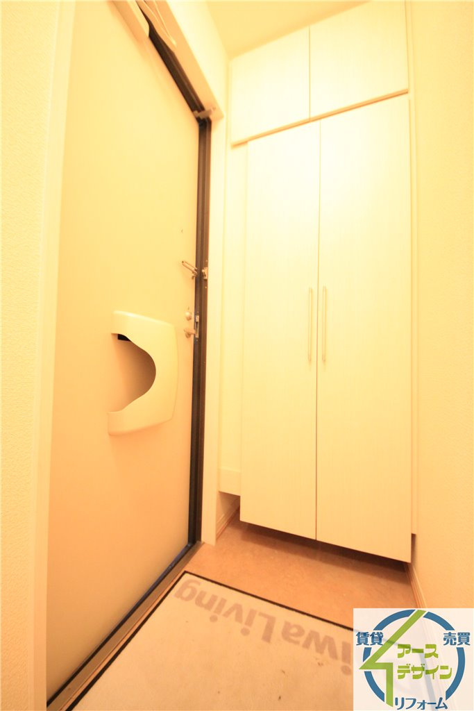 フォレスト枝吉B棟の玄関