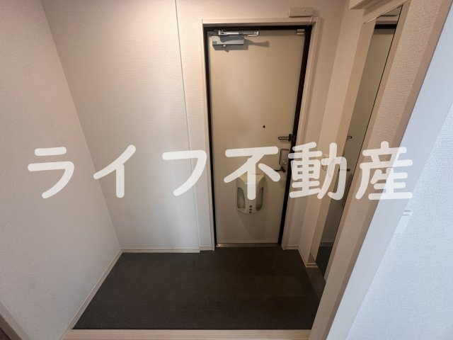 ラピス横小路の玄関|きれいな玄関です