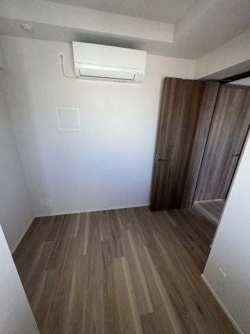 JMFレジデンス浅草橋三丁目の洋室