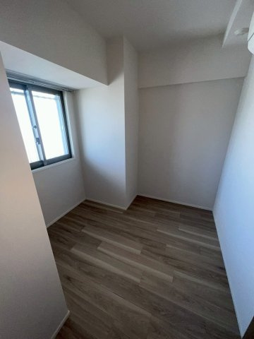 JMFレジデンス浅草橋三丁目の洋室